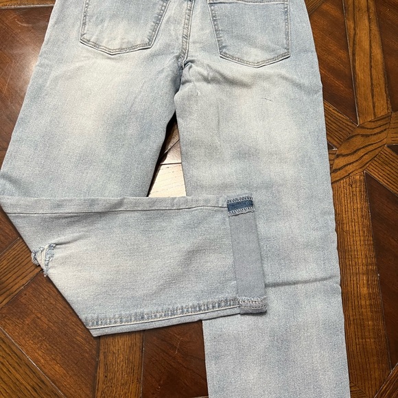 SIX PAIRS OF GIRLS JEANS. Size 10 - Picture 8 of 13